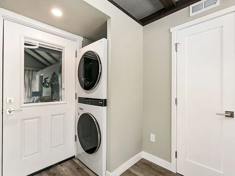 4025 Kern St #1 — Photo 11