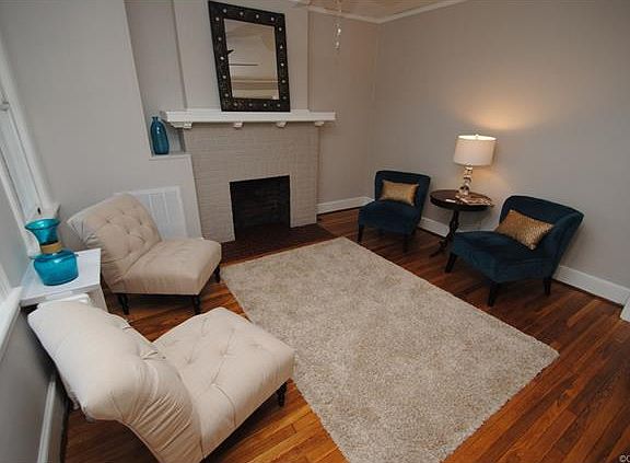 2nd image of 2902 Grayland Ave