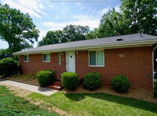 1924 Woodside Cir, Charleston, WV 25314