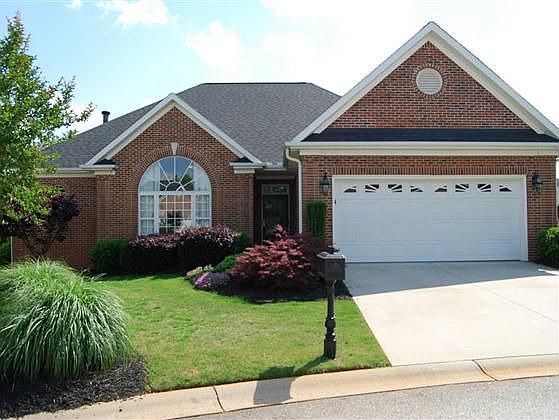 1st image of 210 Beringer Ct