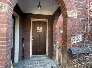 304 Lenox Ave, Pittsburgh, PA 15221