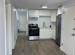 80 Ashburne St APT 6, Pawtucket, RI 02861