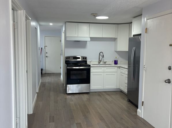 80 Ashburne St APT 6