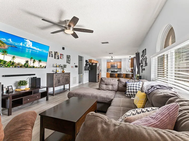 3861 SW Chaffin St — Photo 6