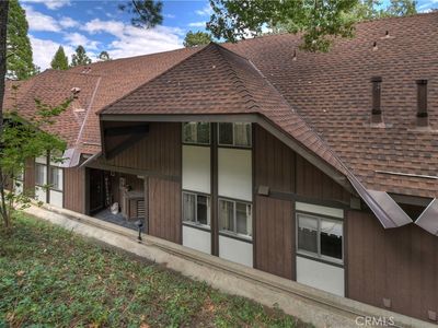 966 Willow Creek Rd APT 25, Lake Arrowhead, CA, 92352