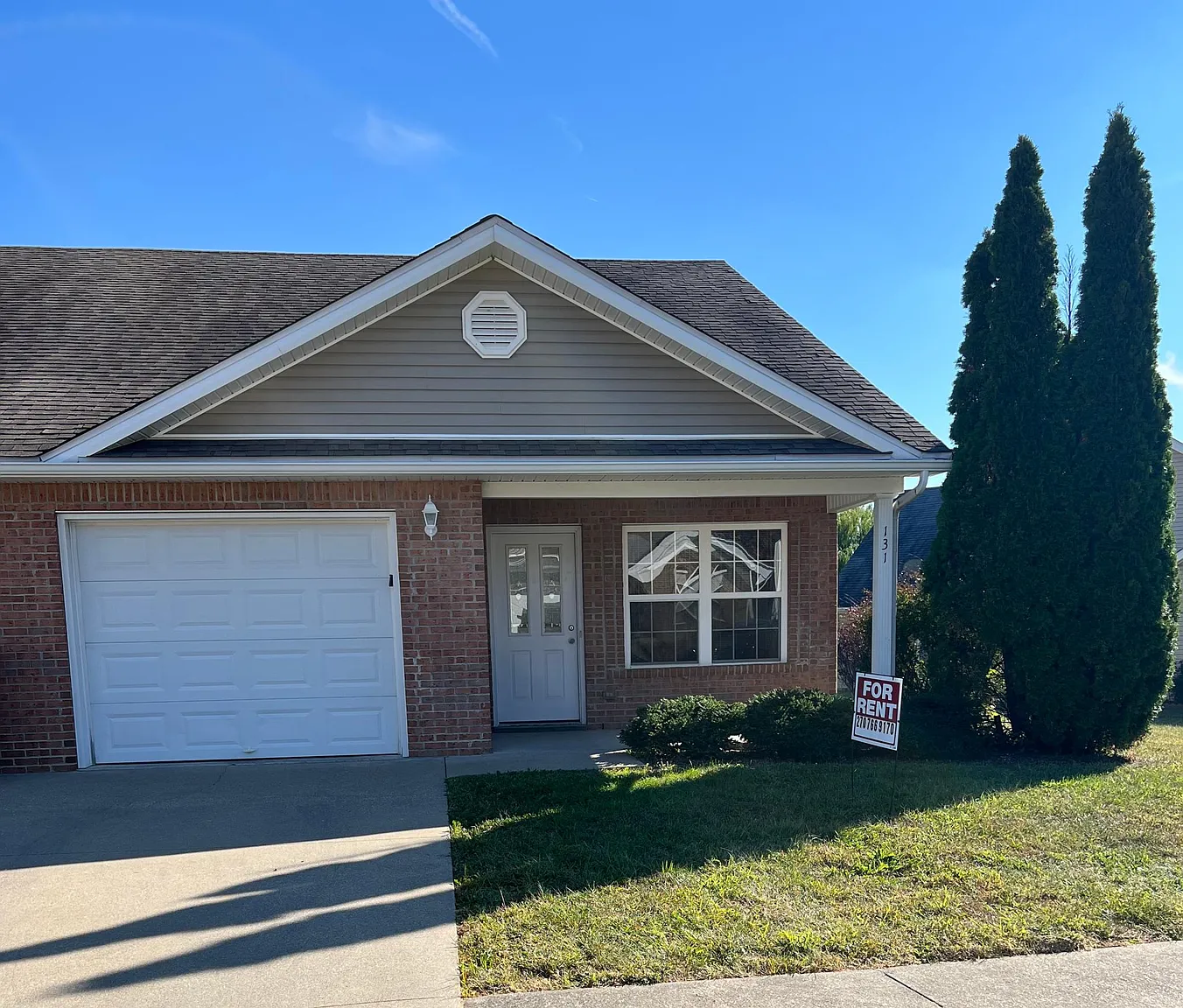 131 Applewood Ln photo 1