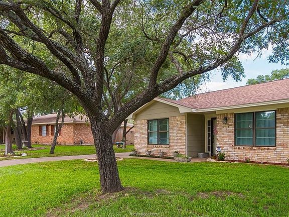 5th image of 3513 Tanglewood Dr