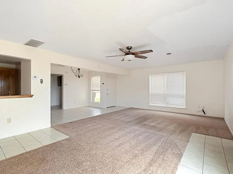 4029 NW Ozmun Ave #B — Photo 5