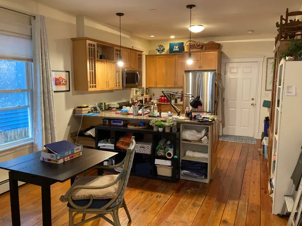 39 Magnolia Ave #1, Cambridge, MA 02138