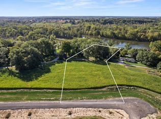 5930 Grand Vista Dr, Coopersville, MI 49404