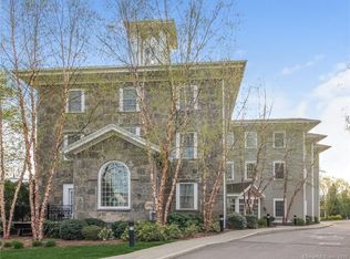 120 N Fair St #2A, Guilford, CT 06437