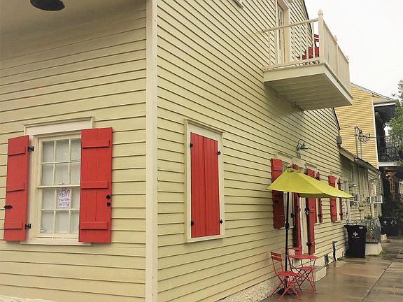 3rd image of 2445 Dauphine St