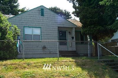 1st image of 3707 E E Street