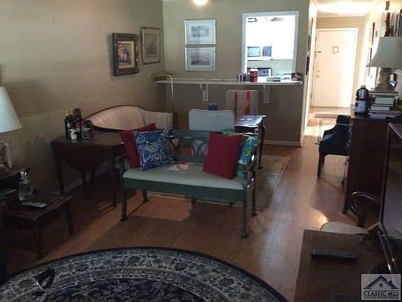 3rd image of 2165 S Milledge Ave APT C5