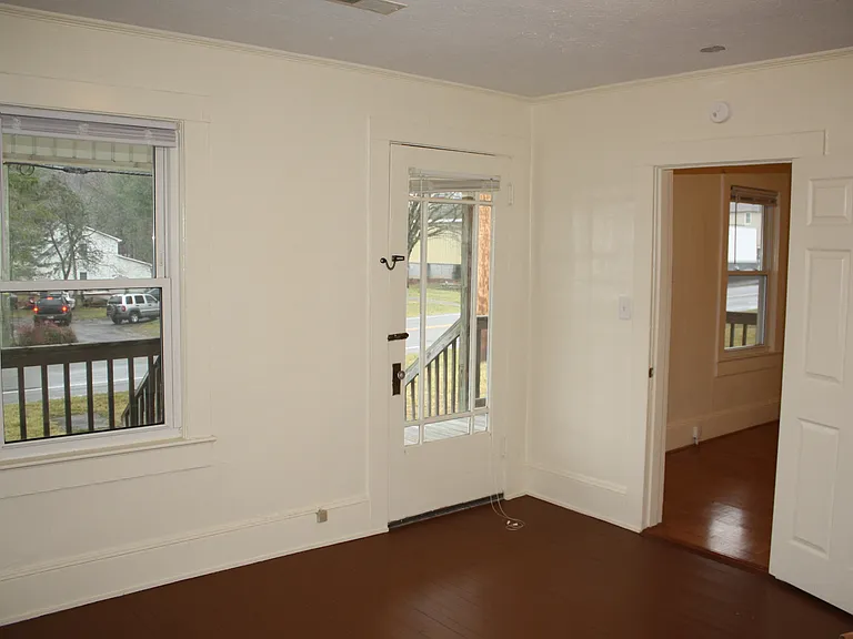 1616 Cherokee Rd — Photo 16