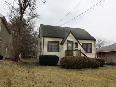 712 S Riverside Dr, Villa Park, IL, 60181