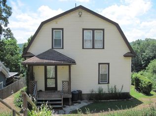 17 Hazel St, Franklin, PA 16323