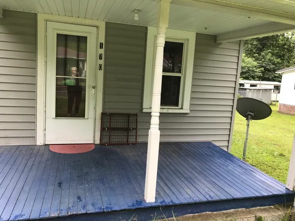 170 State Route 1428, Prestonsburg, KY 41653
