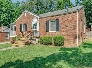 1927 Carlton Rd SW, Roanoke, VA 24015