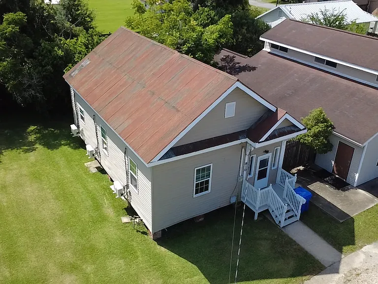 810 President St — Photo 2