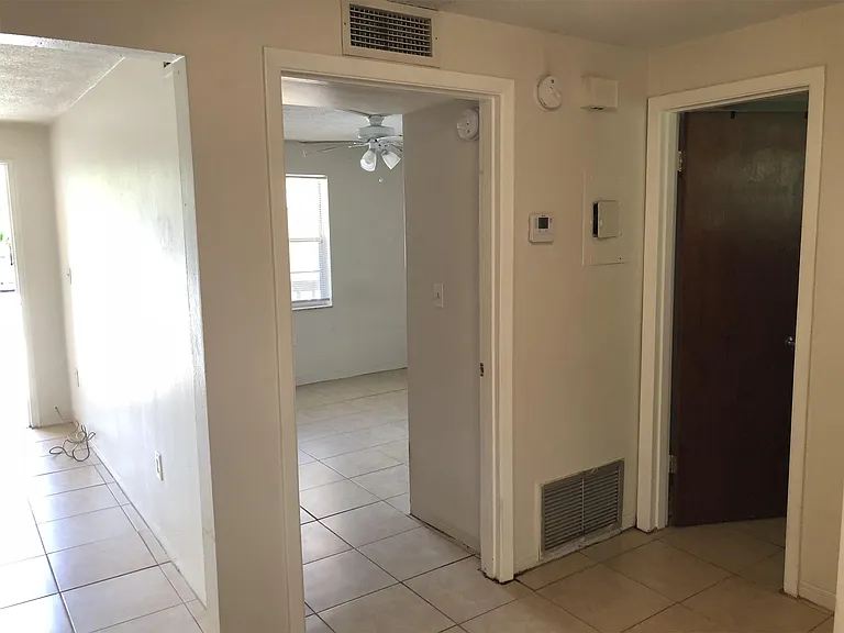 311 Francis Dr #2 — Photo 14