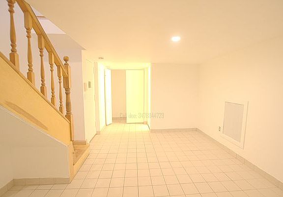 3rd image of 872 W End Ave #1A