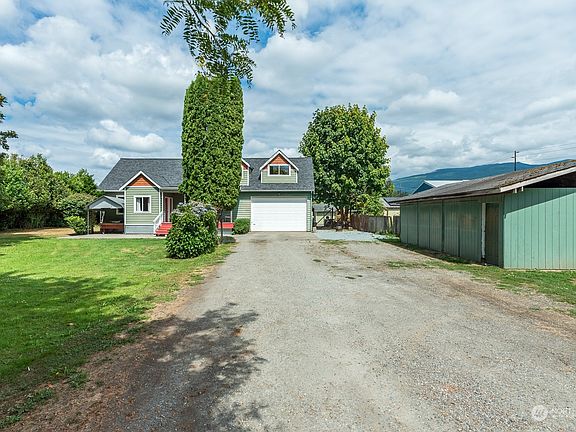 2nd image of 24705 Twin Holly Court