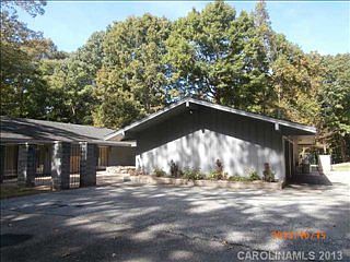 2nd image of 4561 Binwhe Ln