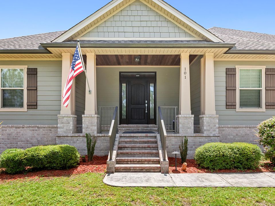1st image of 101 Alicia Dr