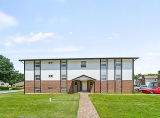2200 Mission Rd, Harrisonville, MO 64701