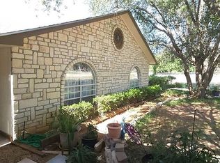 401 N River Oaks Dr, Burnet, TX 78611