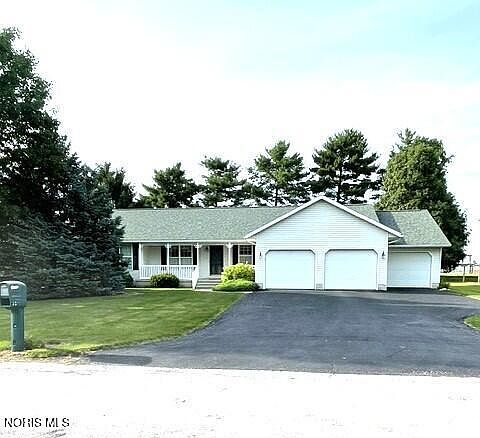 1st image of 530 Sunset Dr