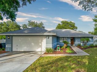 1436 Hammock Shade Dr, Lakeland, FL 33809