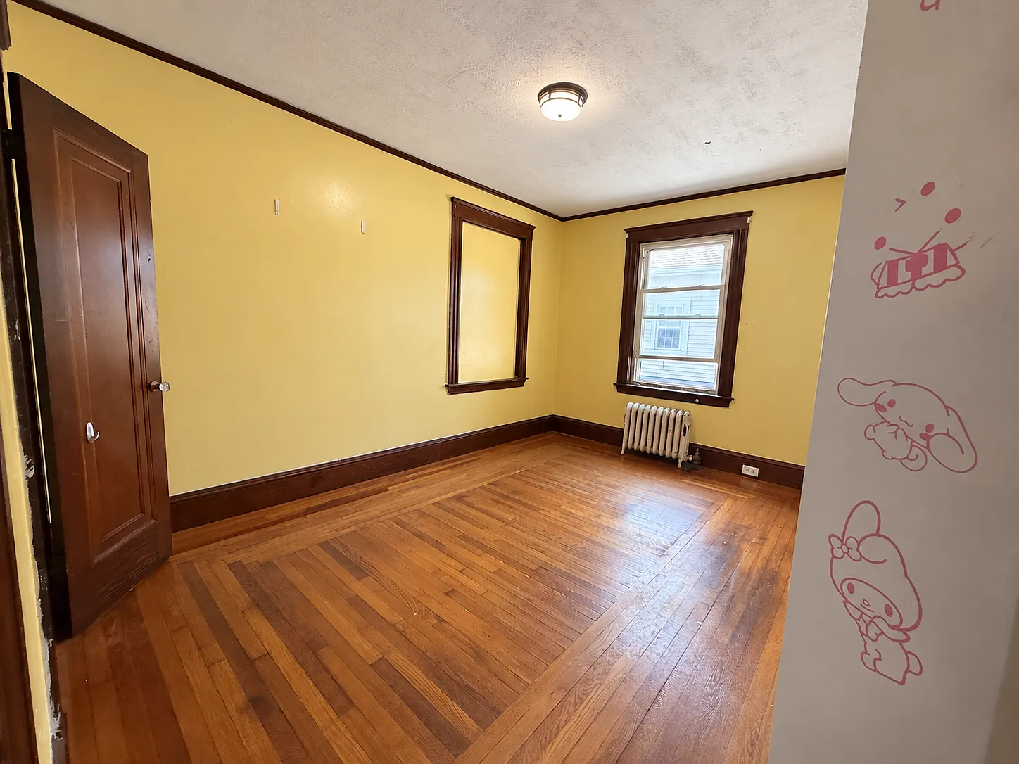 4 bed, 1800 sqft, $2,500 — Photo 3