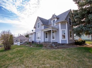 403 Independence St, Pella, IA 50219