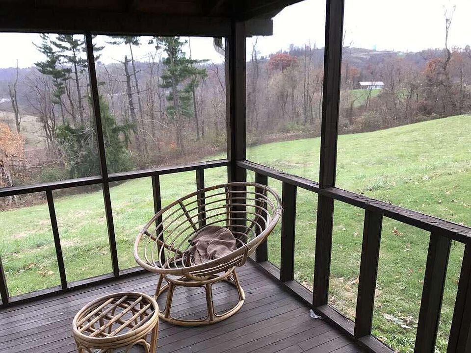 2nd image of 52920 Summit Ave