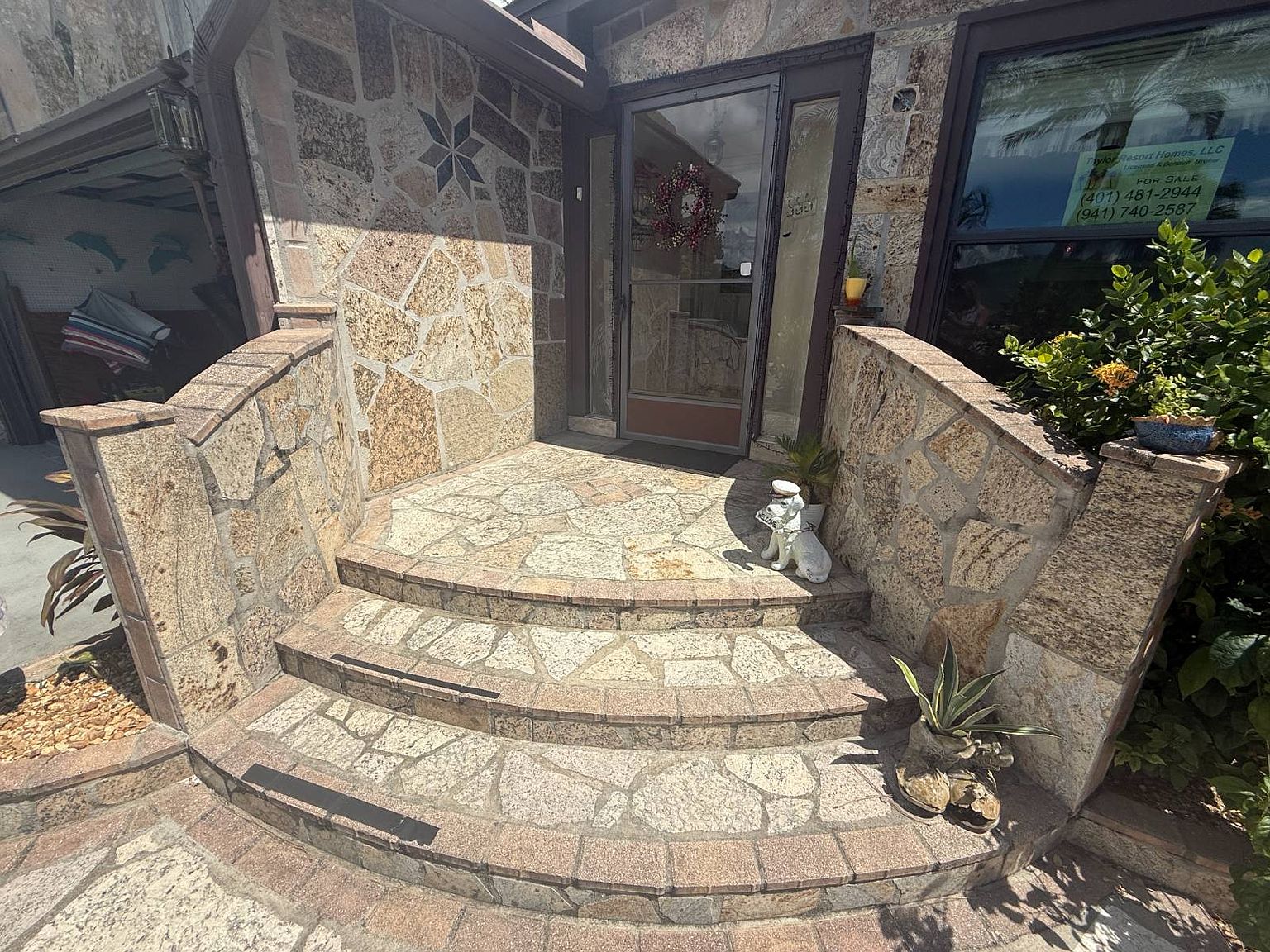 4011 Avenida Del Tura