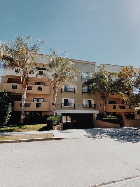 1st image of 11218 La Maida St APT 104