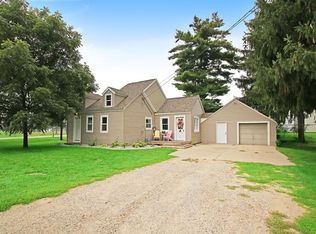 255 3rd St NE, Cedar Springs, MI 49319