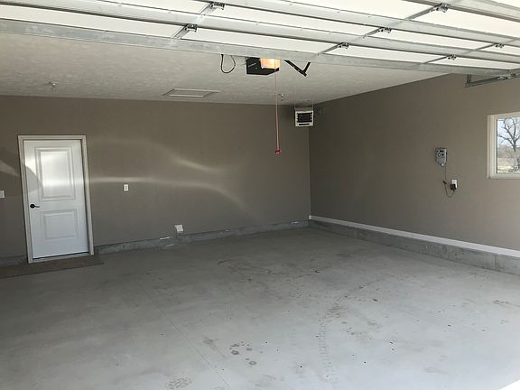 2nd image of 210 W K St