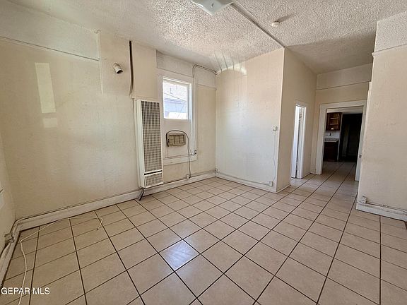 3rd image of 3509 Hueco Ave #1