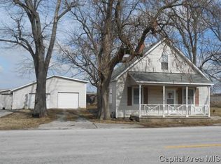 313 W Elm St, Buffalo, IL 62515