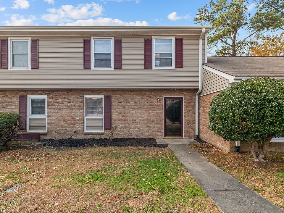 1st image of 133 King George Ct #1