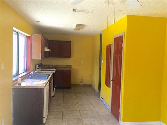 3rd image of 1330 High Meadow Dr