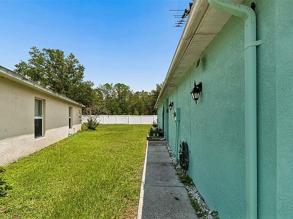5th image of 5936 Lake Front Dr