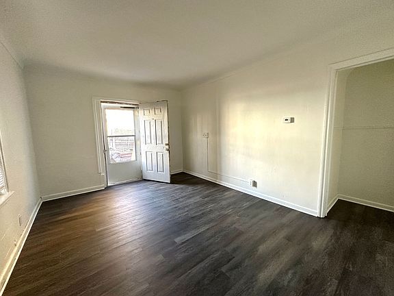 2nd image of 1245 Euclid Ave SE APT 1