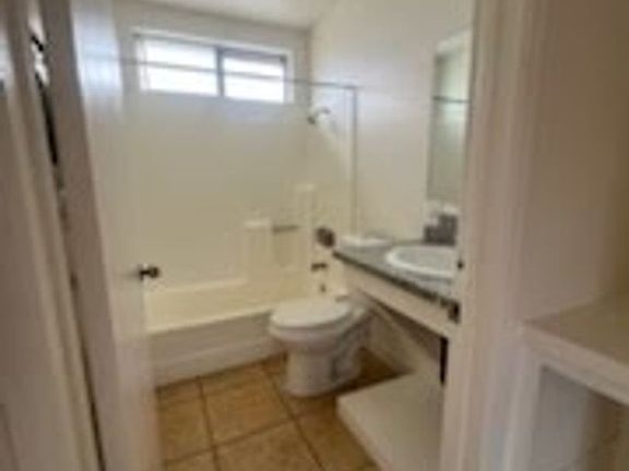 4th image of 3611-3619 Altadena Ave #D3619-5