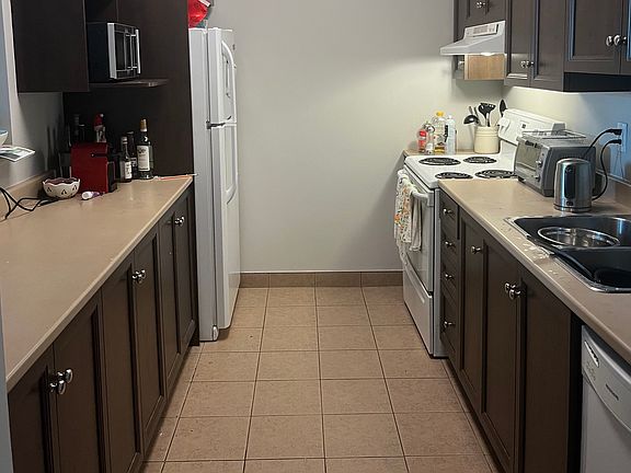 4th image of 100 Roger Guindon Ave #705