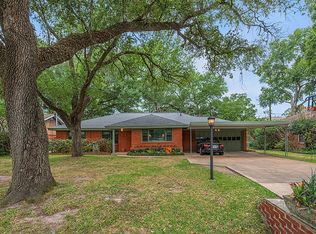 1717 Hollister Dr, Houston, TX 77055