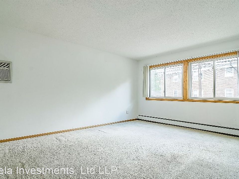 2nd image of 3436 Lyndale Ave S APT 204